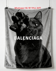 BALENCIAGA Cute Cat Flannel Sofa Throw Blanket for Wall Decor BA053